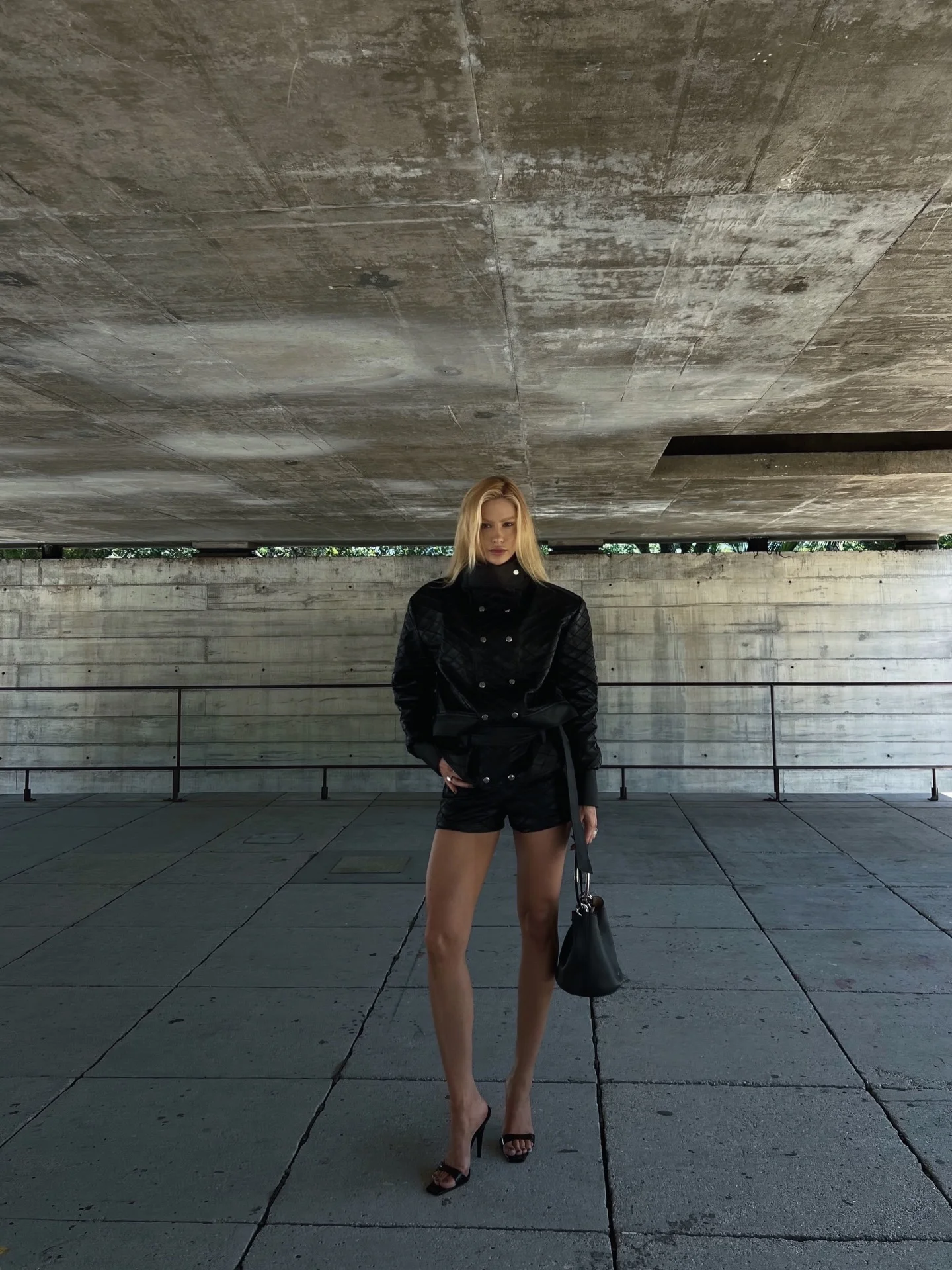 saturday fav outfit 🖤 @rocklola_