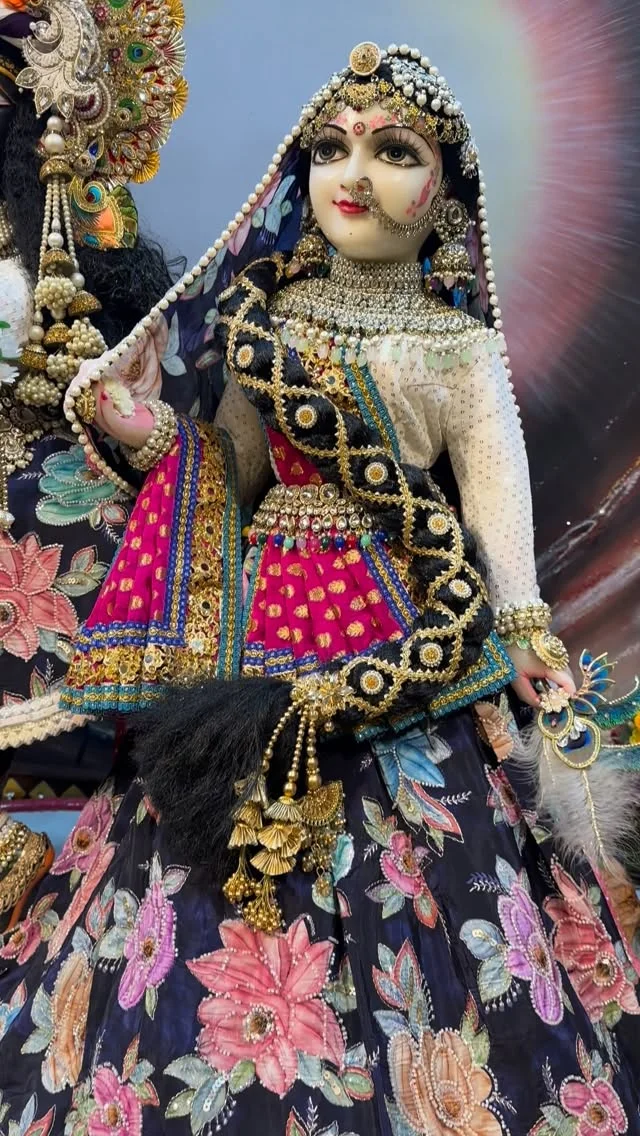 खोई किस्मत तू मेरी जगादे 🥺 #reelshreeradhegovind_dham