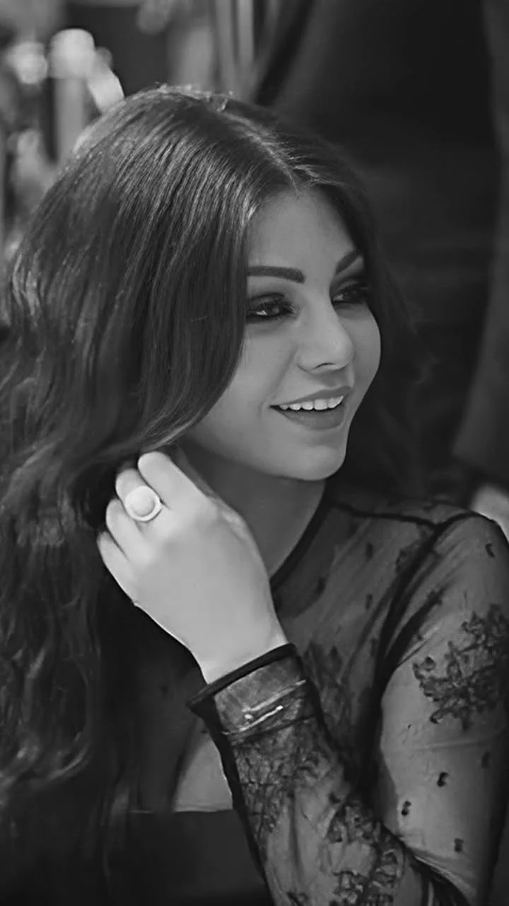 ⁨ فيلم (سعيدة وحزينة Home Alone) هو فيلم كوميدي عائلي شهير صدر عام 19...