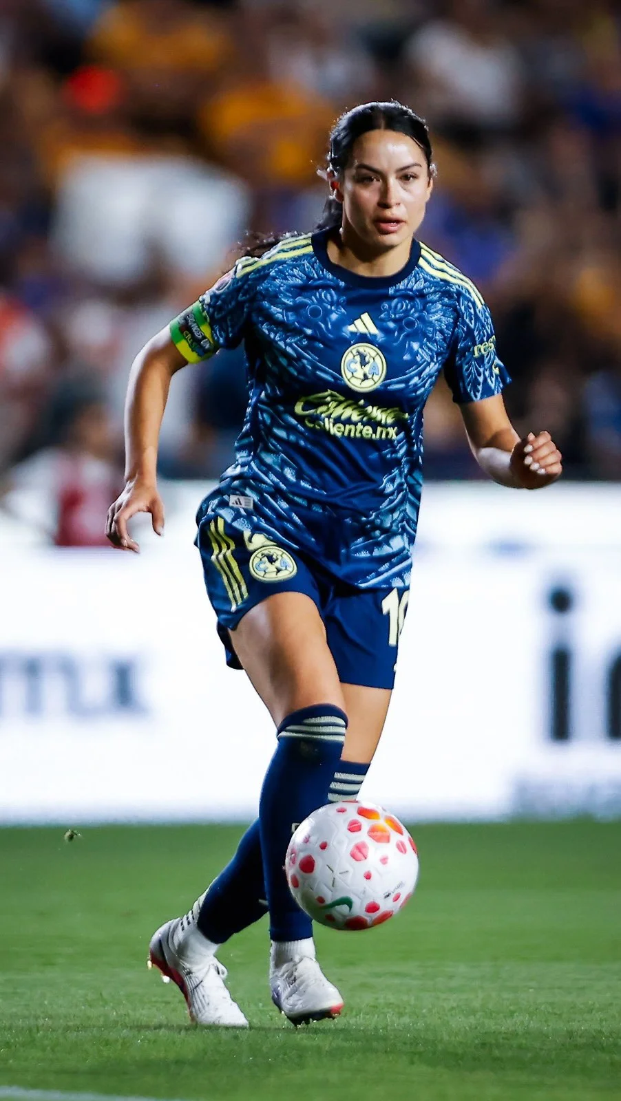 EL COLOR. ¡Ganamos a Tigres con gol de Geyse! 🦅🔥 ▶️ Ve el video com...