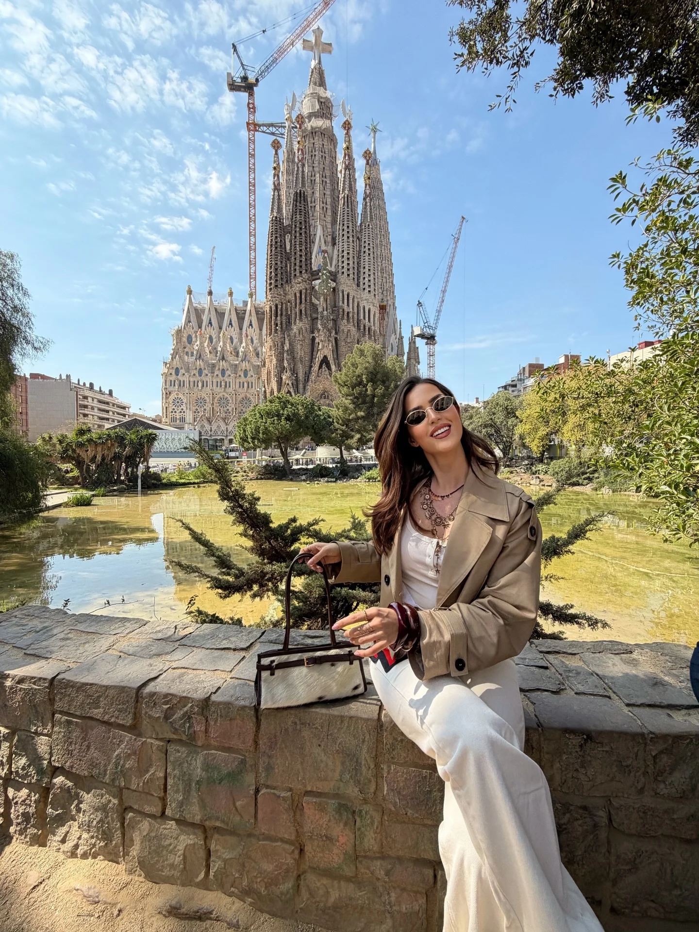 turističke iz Barcelone 🤌🏼🤎 Obišle smo Sagradu – plan je da se nap...