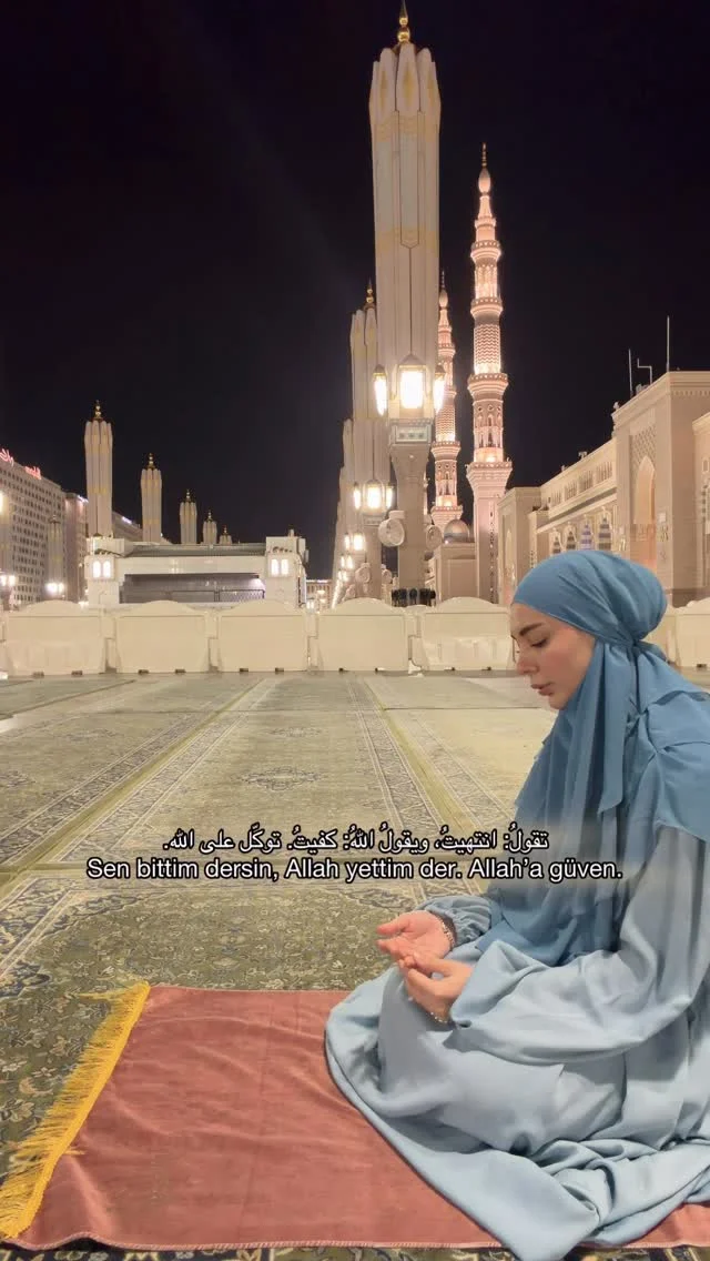 “Unutma, Allâh en karanlık geceden bile sabahı çıkarır. Sen bittim de...