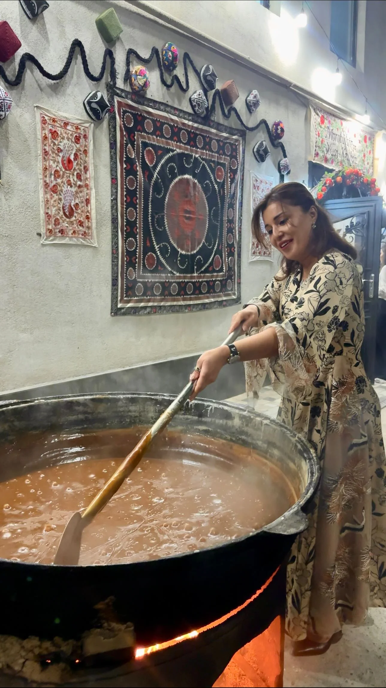 Болалигимдан уйда сумалак қилинадиган пайтларни жуда яхши кўраман… Су...